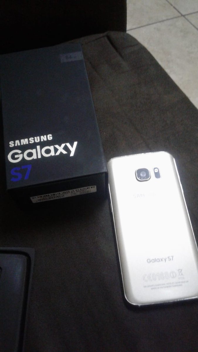 networking_bae's tweet image. South Africa only!  
Samsung S7 phone 64 Gig,  R9580 
Bought on Monday! Never been used!
!Get it now! 🙌🙋🙆👏👏👏