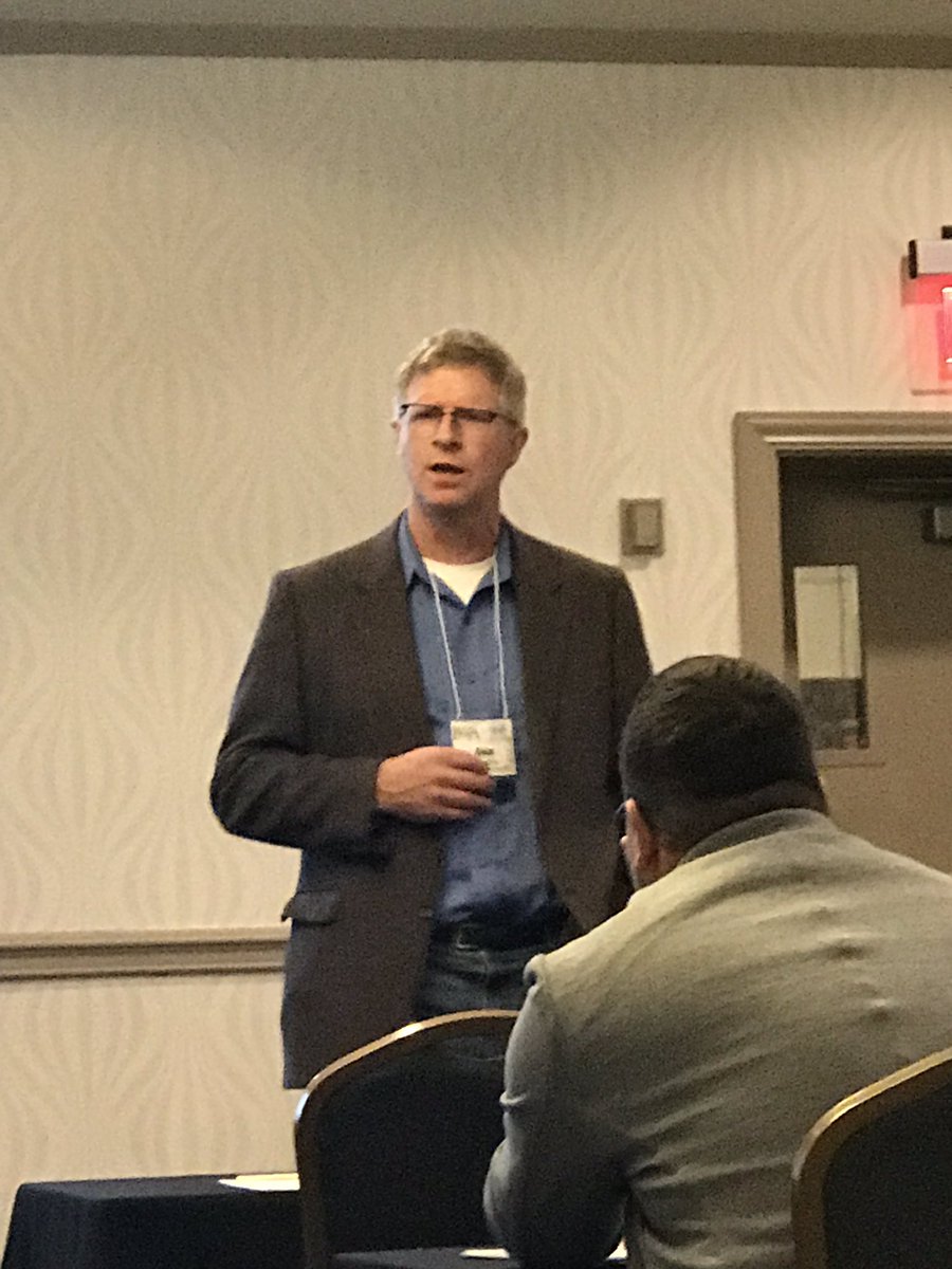 davethecfre's tweet photo. Talking #Bitcoin donations with Alex #technow18 #cryptocurrencies #virtual #currency #nonprofit https://t.co/iP9mPWv9Kn