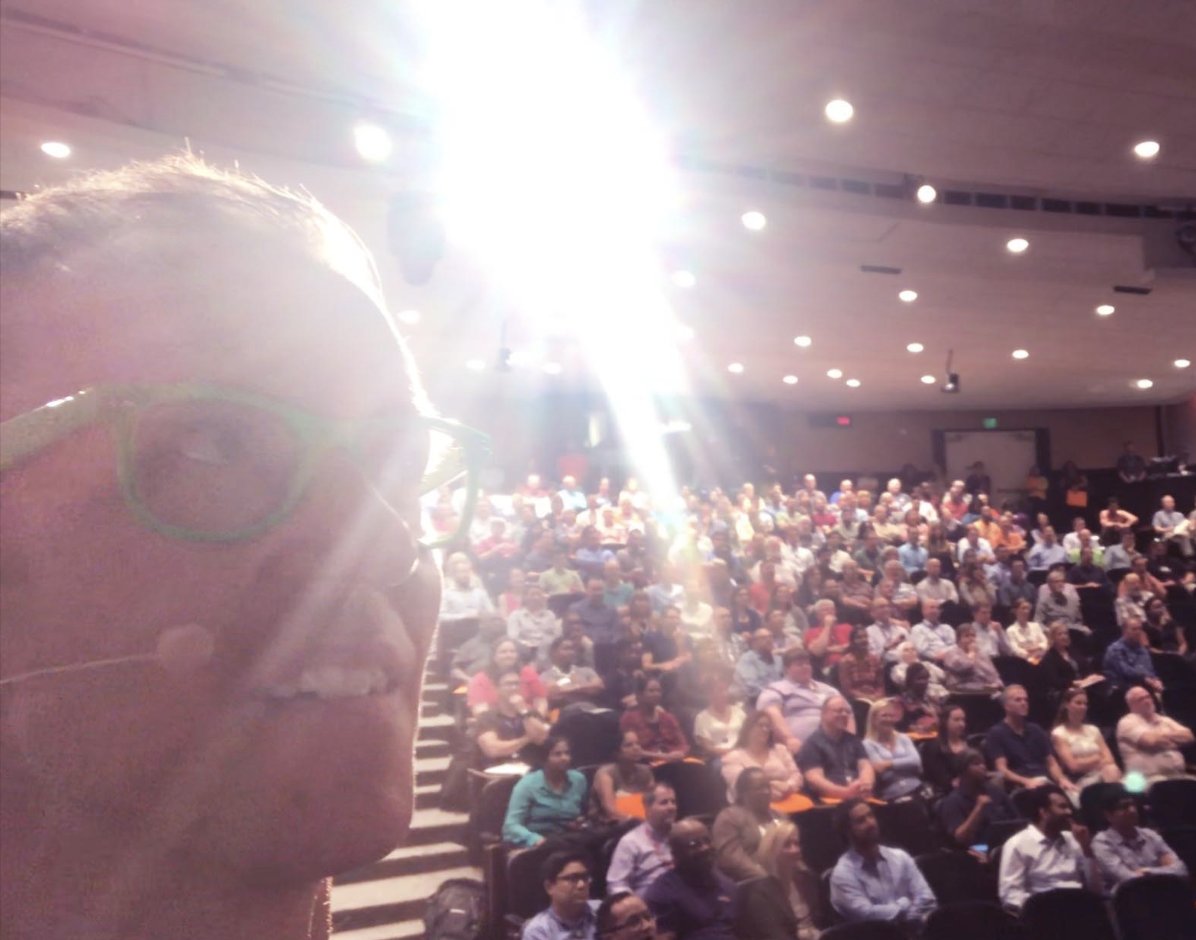 Before I hit the bright lights of the stage, I find it helpful to chat with some of the audience one-on-one because:
1. You will gain some friends in the audience
2. You discover what’s on their mind
3. It will help you relax
#FedEx #PublicSpeaking
