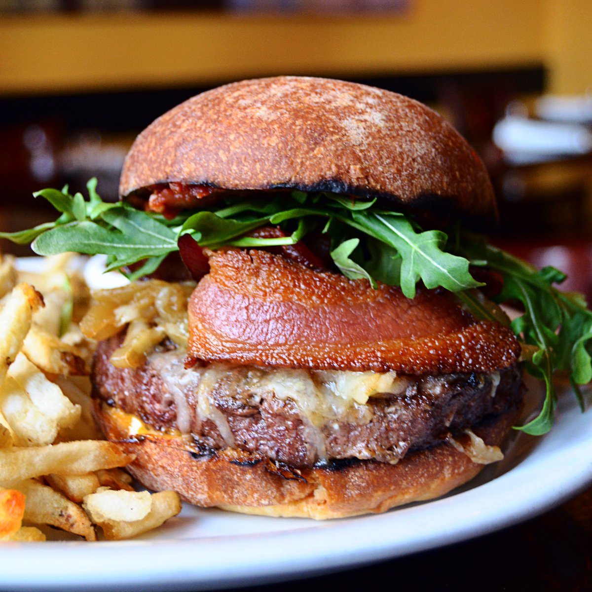chefinthehat's tweet photo. O.M.G. 🤤 
🍔🍟&amp; 🥓 
LUC Opens at 4:30pm.
#LUCSeattle #ChefintheHat https://t.co/z0OAY5ZkjU
