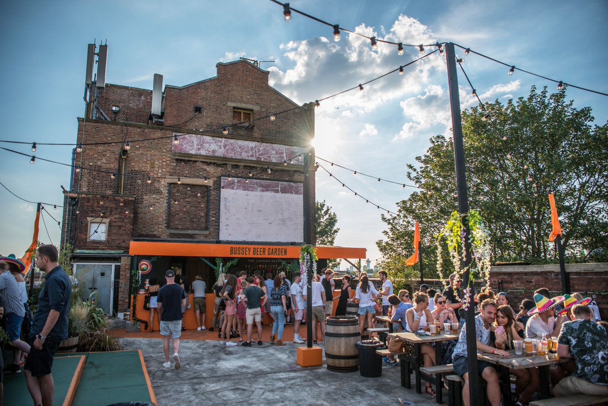 Fingers crossed the weather is looking nice and fine for tomorrow so the roof will be open. Serving you #CraftBeer  and a strong vibe. We shall see you on the roof.