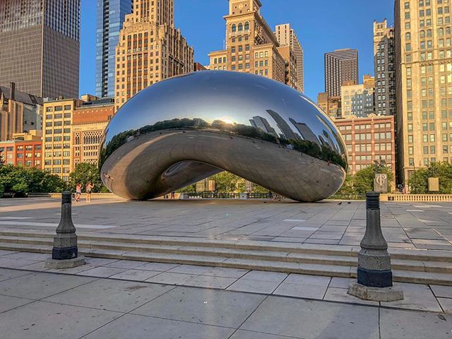 Packinforplenty's tweet photo. The pinto ��
.
.
.
.
.
.
#cloudgate #cloudgatechicago #thebean #thebeanchicago #chicago #illinois #chicagoillinois #exploremore #explorelocal #upearly https://t.co/AmPFY8CYyG https://t.co/ZdC4yrAzx1