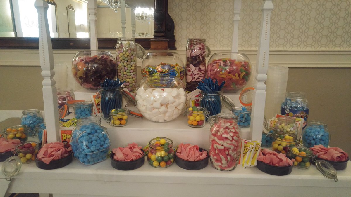 COSACSABSA's tweet photo. Getting an amazing sugar fix before #COSAC2018 Rump Session @COSAC_security
Thank you @killasheehotel @chef_gleeson #yummy https://t.co/zkWjPOT9Za