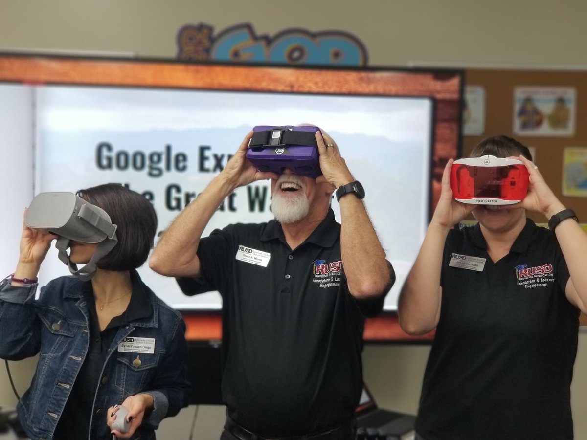 SanchezUUSD's tweet photo. Look at this amazing team bringing immersive learning to Ss at #STEPconf #RUSDlearns @RUSDLink @RUSD_ILE https://t.co/is1Q3ens5l