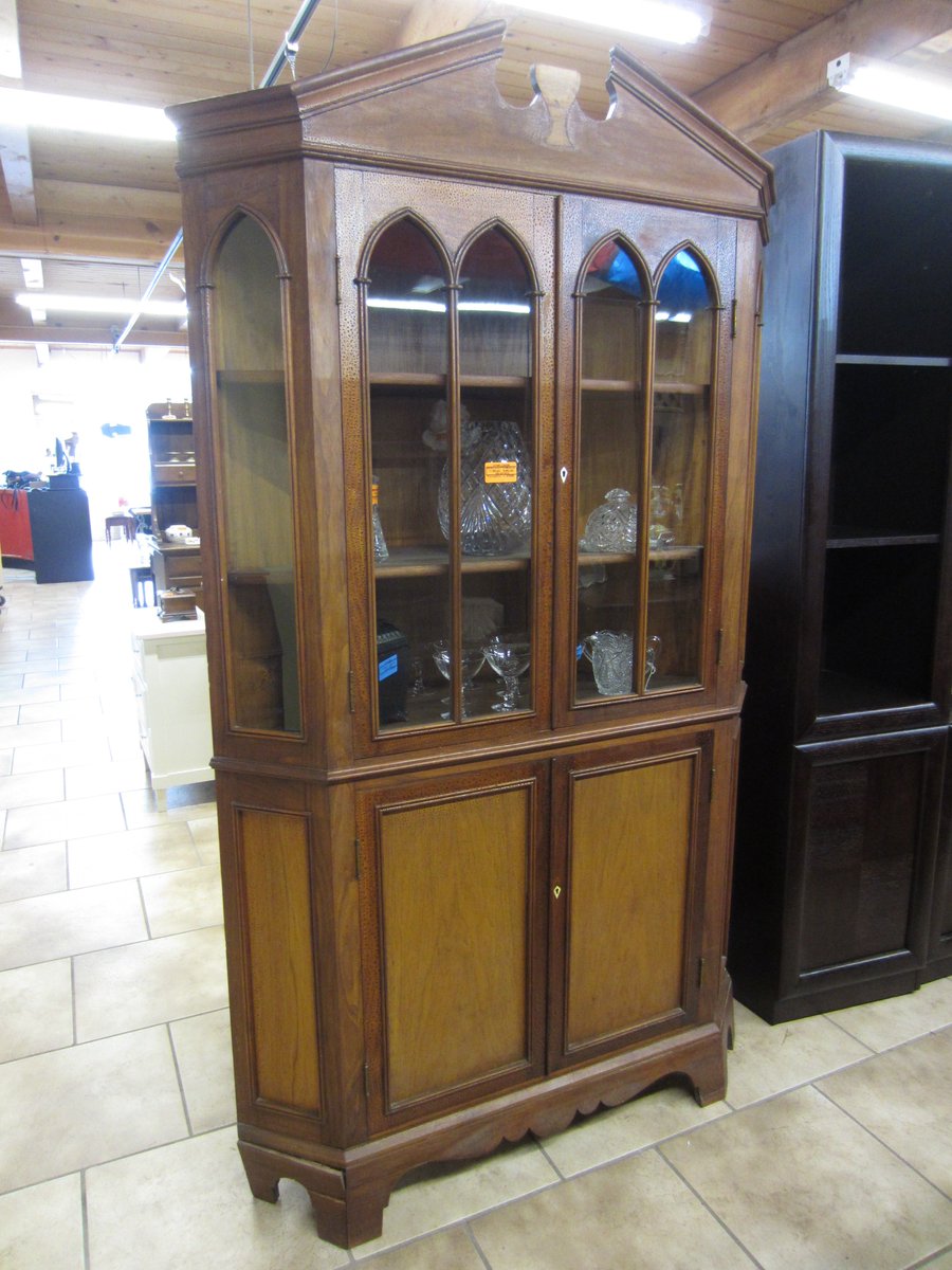SecondsCity's tweet photo. Well, #wood you take a look at these beauties! Har har har 🤣 #WoodworkWednesday
Prices drop 1% every day. Call us at 440-845-3000 to find out more about an item and get today's price. Tell them you saw it on Twitter! #ShopSmall #ShopLocal #ConsignCLE #LocalCLE https://t.co/Y0RYgNVRjd