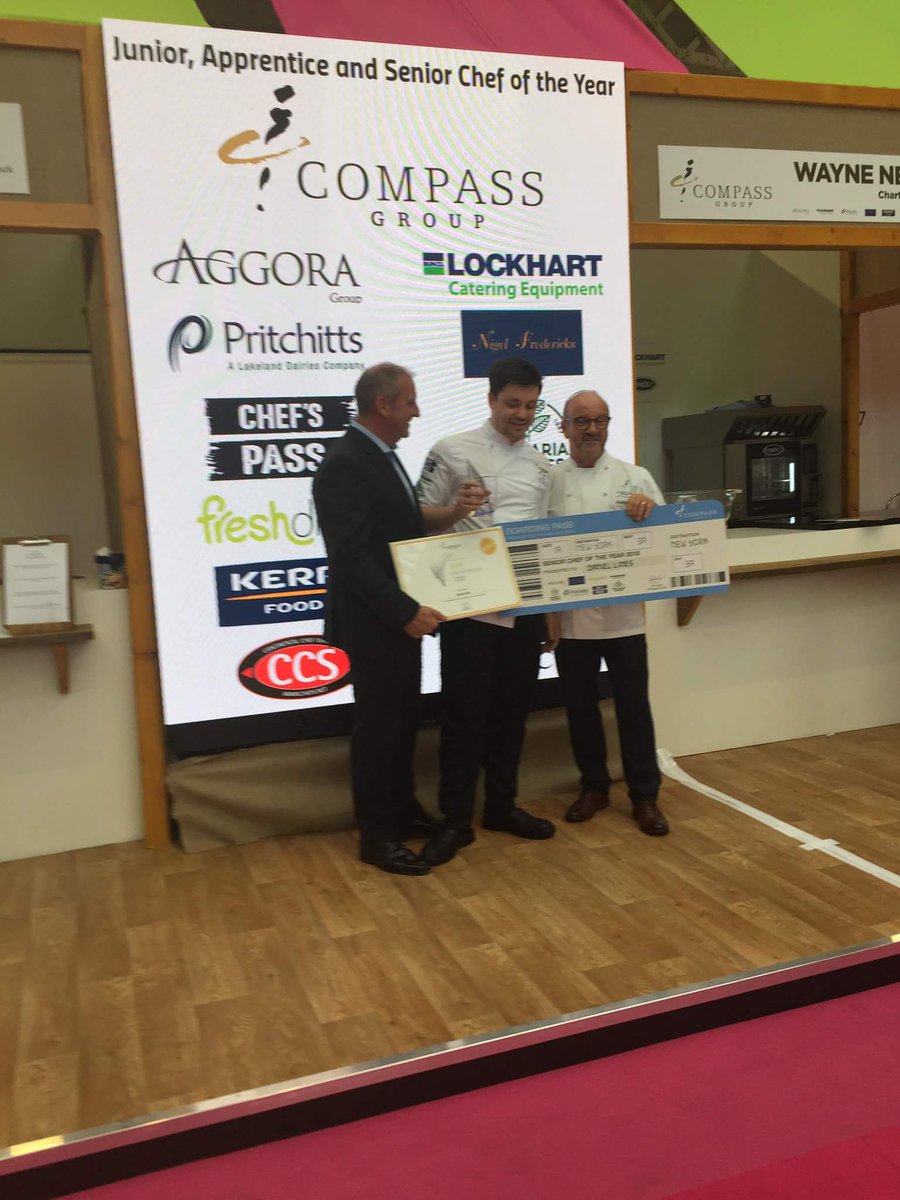 🎉🎉🎉🎉🎉 Congratulations to Daniel Lines, winner of the Senior Chef of The Year finalists category! <a href="/Vadischef/">Nick Vadis</a> <a href="/RA_Food/">RA FOOD</a> #teamCompass #CCOTY18