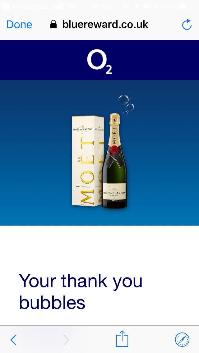maguirekat's tweet image. When @O2 surprise you with a bottle of @Moet_UK 🥂🍾 #besthumpdayever #cheers #thankso2