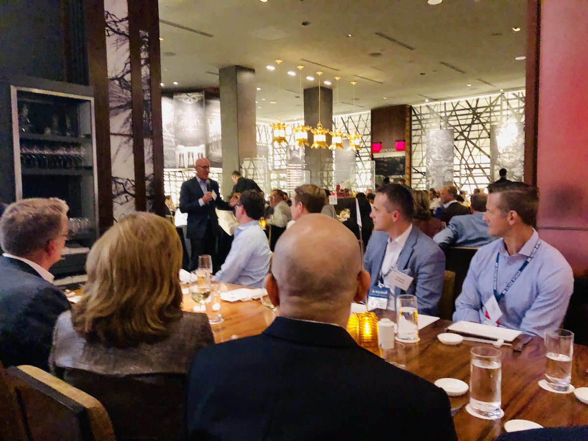 Tall Southern Gal tweet media