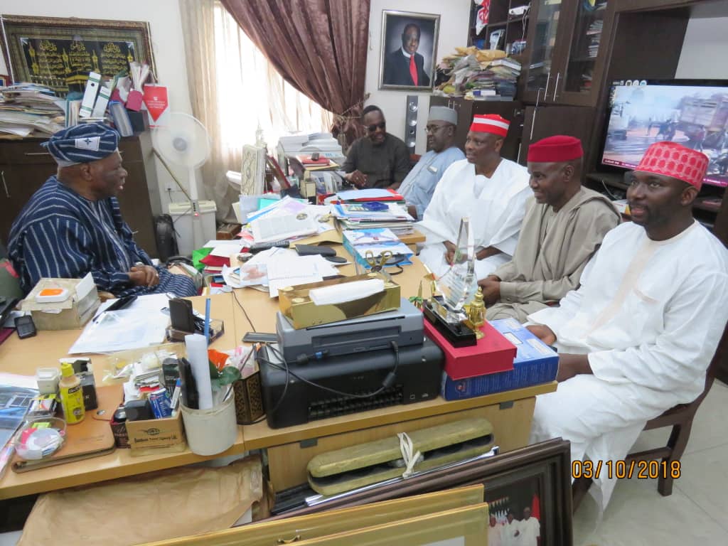 SaifullahiHon's tweet photo. His Execellency Sen @KwankwasoRM paid a courtesy visit on the Former (PDP) National Chairman Senator Dr. Ahmadu Ali at his Abuja residence.

Hon. Saifullahi Hassan
03/10/2018 https://t.co/62XMN5zfHj