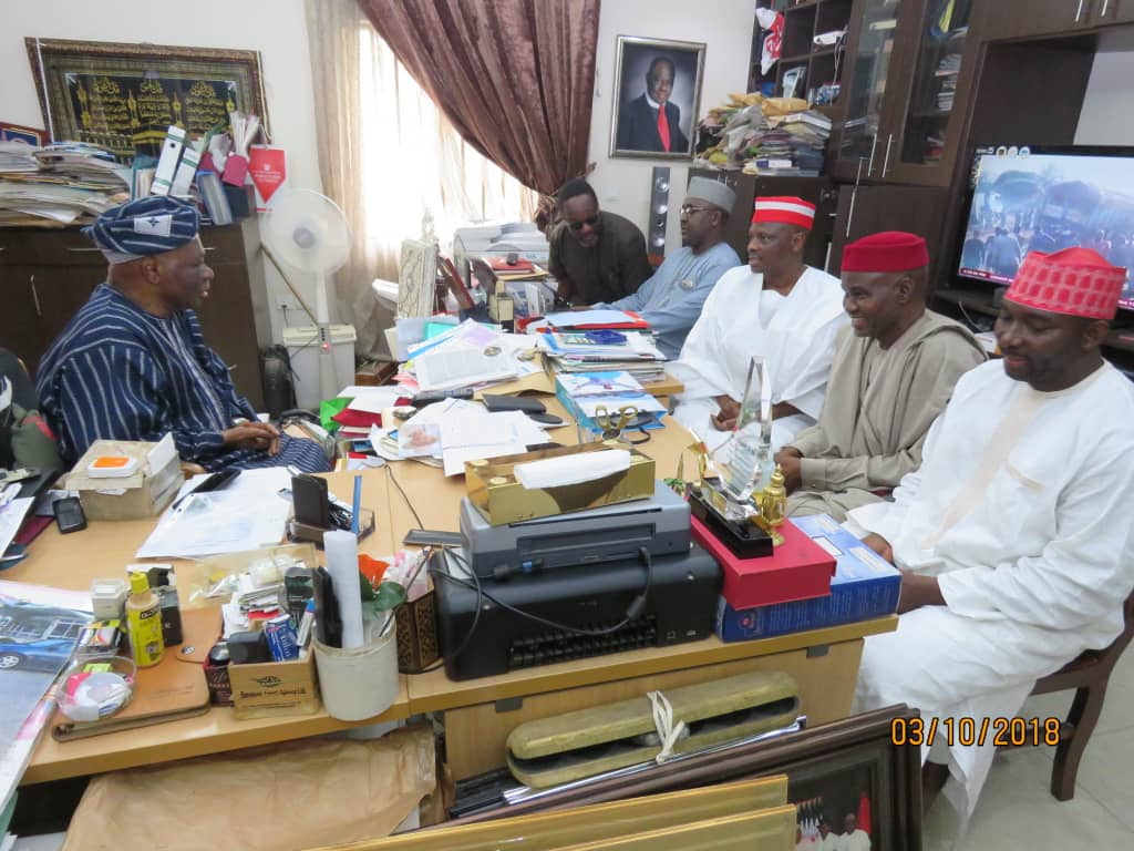 SaifullahiHon's tweet photo. His Execellency Sen @KwankwasoRM paid a courtesy visit on the Former (PDP) National Chairman Senator Dr. Ahmadu Ali at his Abuja residence.

Hon. Saifullahi Hassan
03/10/2018 https://t.co/62XMN5zfHj