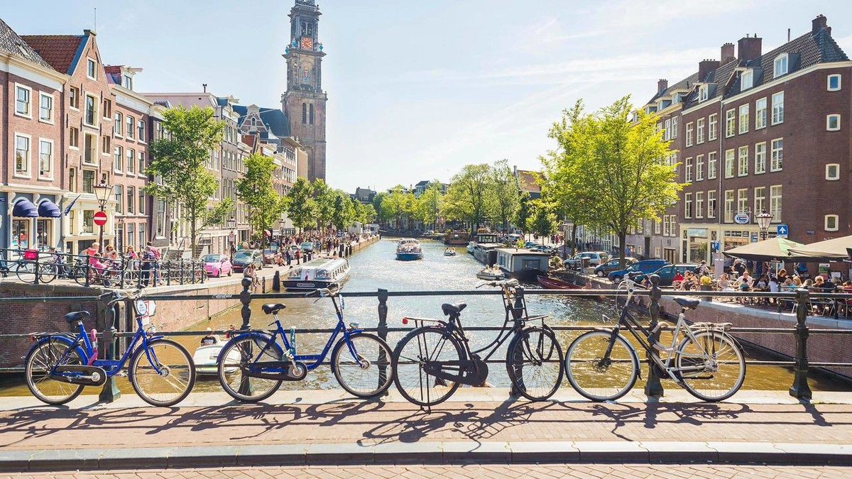 techloop_io's tweet image. Here are 5 reasons why you&apos;ll love working in the Netherlands (via @azborgonovo) buff.ly/2P2IYiZ Techloop is a quick and easy way to find an IT job there ;)
#ITcareer #Techloop #Netherlands