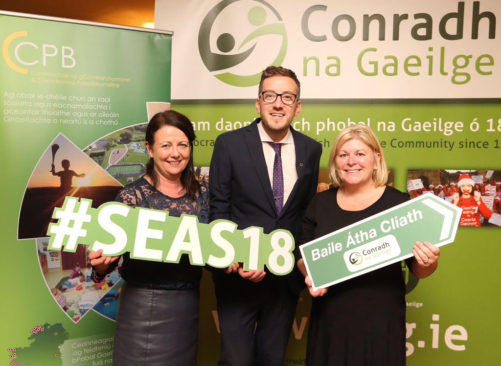 CnaG's tweet photo. Tá Lá Stócaireachta Chonradh na Gaeilge fós ar siúl in @BuswellsHotel. Máirín Ní Choistealbha, CCPB, Gaillimh, @aodhanodea, Stiúrthóir Forbartha, Leas-Ardrúnaí, Conradh na Gaeilge, Denise Mitchell, Sinn Féin, Baile Átha Cliath Thuaidh #SEAS18 https://t.co/SIxJmnhdZA