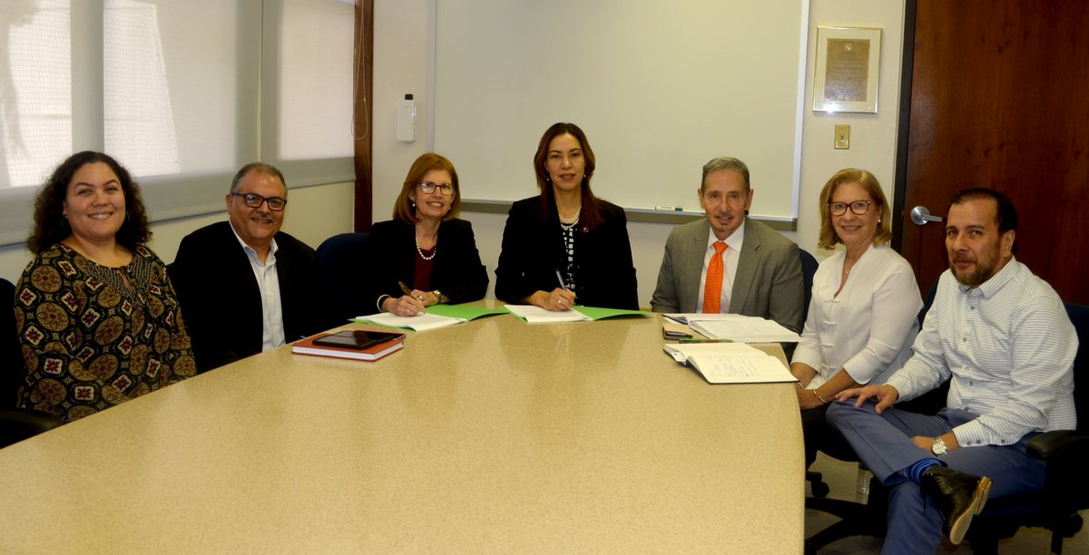 PRCCINEWS's tweet photo. Universidad Central Del Caribe @uccaribe joins the Puerto Rico Consortium for Clinical Investigation (PRCCI) @PRCCINEWS, a nation-wide initiative to accelerate clinical research in Puerto Rico.
#clinicaltrials
#clinicalresearch
#PRCCI
#UCC https://t.co/jGPbdpm1M6