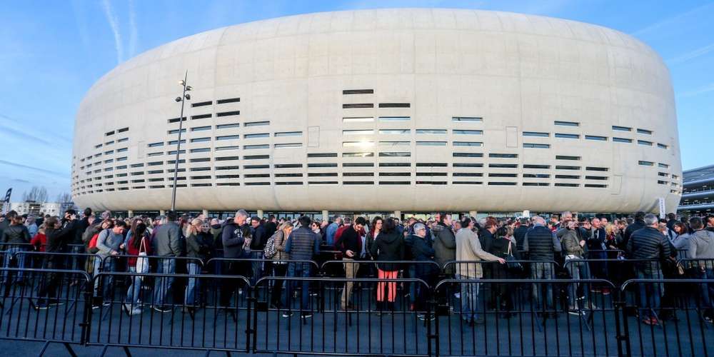 INFO <a href="/sudouest/">Sud Ouest</a> - Spectacle : l’Arena de Bordeaux devient Arkéa-Arena sudouest.fr/2018/10/03/spe…