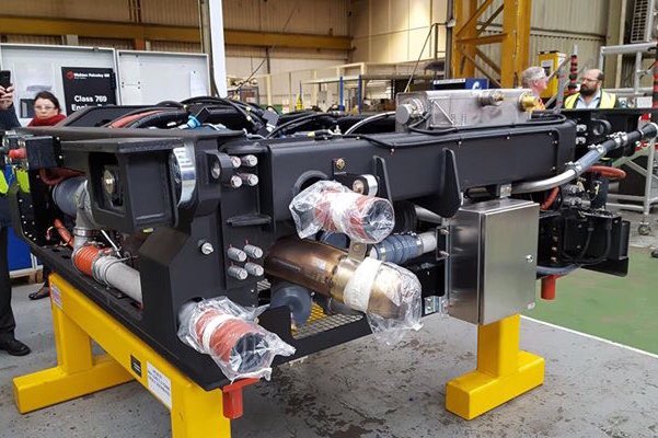 tobythetram's tweet photo. Derby-based @PB_Leasing’s innovative #Flex #Hybrid #Diesel power packs being tested & #Class769 trains under re-construction from #Class319 at @wabtecuk’s local #BrushTraction plant in Loughborough today
#MidlandsInnovation
#MidlandsDesign #MidlandsEngineering
@midsengine https://t.co/g7MQYpzVrm