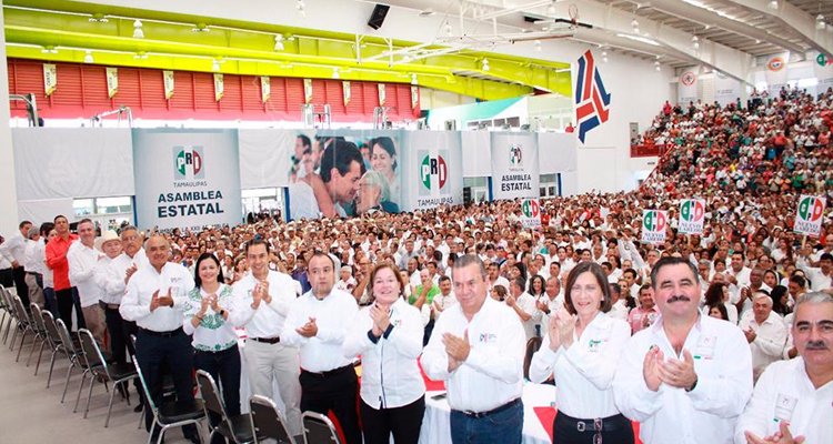 STNoticias's tweet photo. Los priistas reconocemos nuestros errores históricos como Tlatelolco: Diputado https://t.co/vtClUEiZVB https://t.co/J2EN7YEX5K