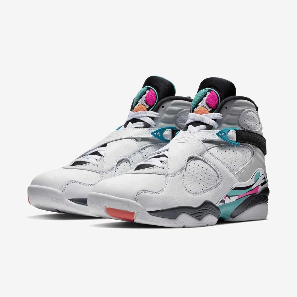 superBURKE9's tweet photo. 🔥🔥🔥🔥🔥 RT @J23app: Jordan 8 Retro “Turbo Green” official images

October 13th https://t.co/HioK8hIhBw https://t.co/1zRDq4Xrbx