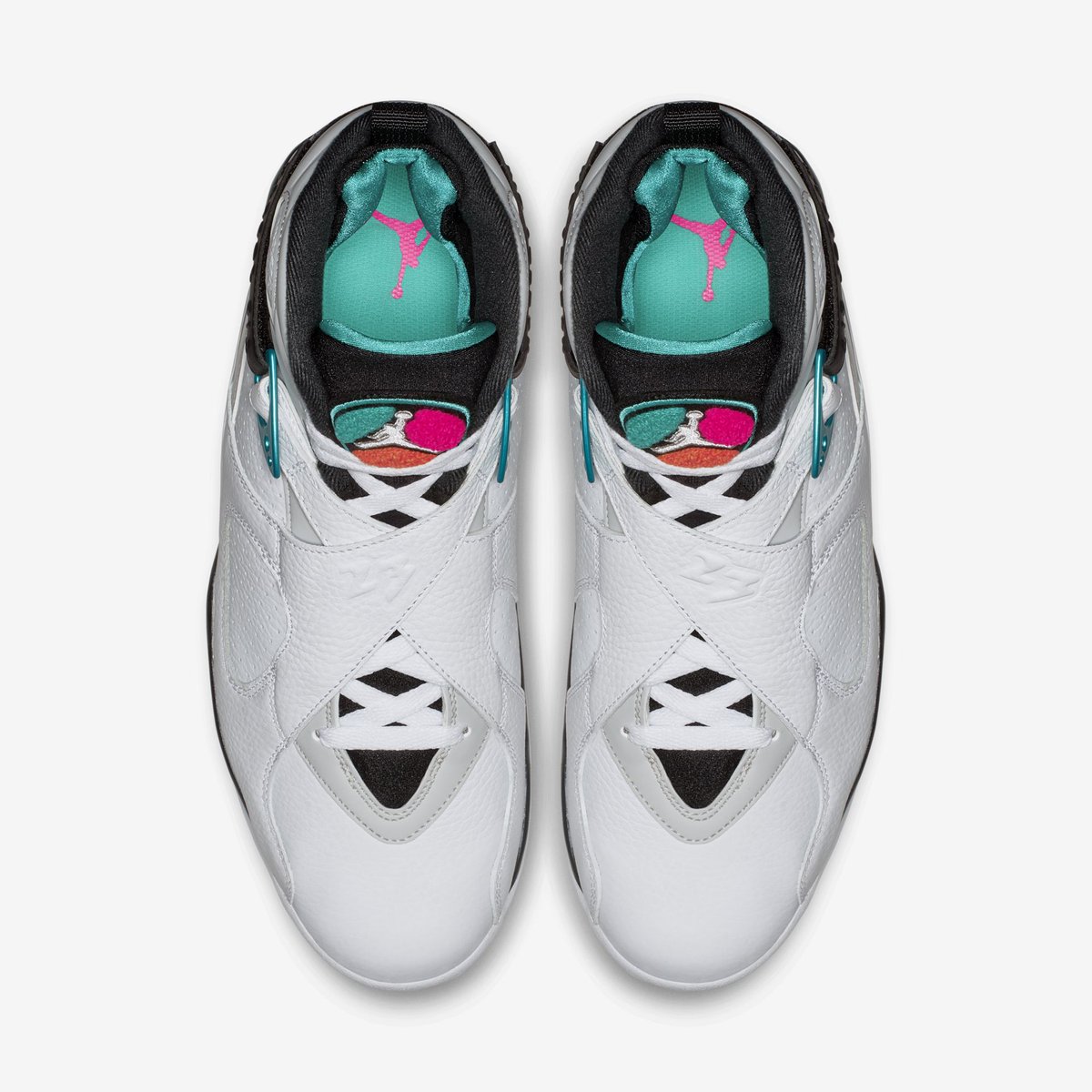 superBURKE9's tweet photo. 🔥🔥🔥🔥🔥 RT @J23app: Jordan 8 Retro “Turbo Green” official images

October 13th https://t.co/HioK8hIhBw https://t.co/1zRDq4Xrbx