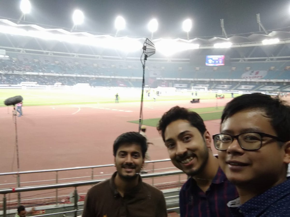 vnathvishal's tweet photo. 3 good friends. 2 amazing goals. 1 epic game! #HeroISL #LetsFootball #DELPUN Thank you @delhidynamos  and @fcpunecity for making my first ever #ISL experience such a pleasant one. #FanBannaPadega @IndSuperLeague https://t.co/MlpZuxON5H