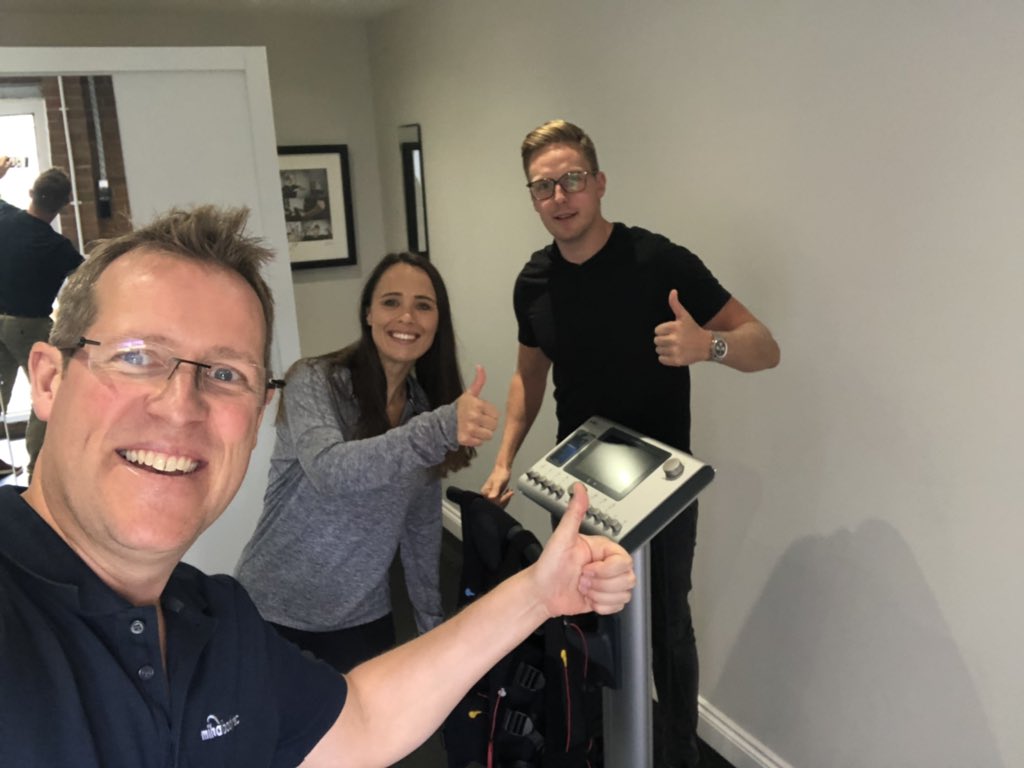 philmihabodytec's tweet photo. #emstraining #viptraining #bodyshaping #wellness https://t.co/b1AcFeb83x