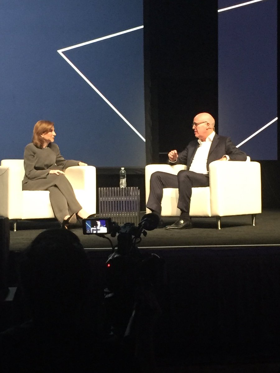 BusInsGSouter's tweet photo. Dan Glaser ⁦@MarshGlobal⁩ on Schreiber of ⁦@Lemonade_Inc⁩ notion that bots will replace brokers: I think that’s nonsense and I’m on the other side of that bet. #ITC2018 ⁦@BusInsMagazine⁩ https://t.co/HkIhkzgDoQ