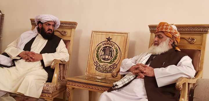 hafiz_hamdullah's tweet photo. 3-10-2018
Hazrat Maulana Hafiz Hamalullah from Hazrat Maulana Fazlur Rehman, leader of the Jamaat https://t.co/3BczEVMsbn