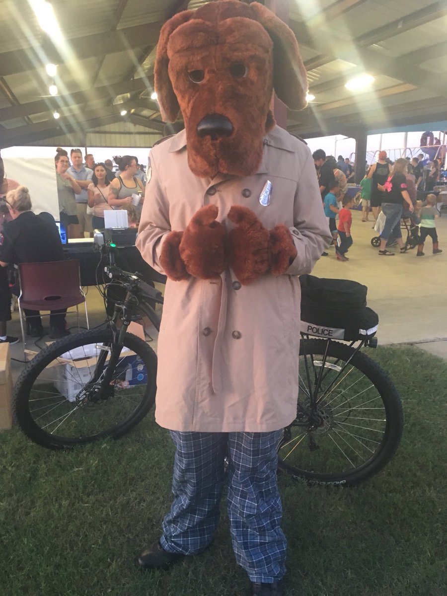 AnnaPDExplorers's tweet image. The Anna Police Explorers enjoyed participating in National Night Out sponsored by the Anna PD and Anna FD.