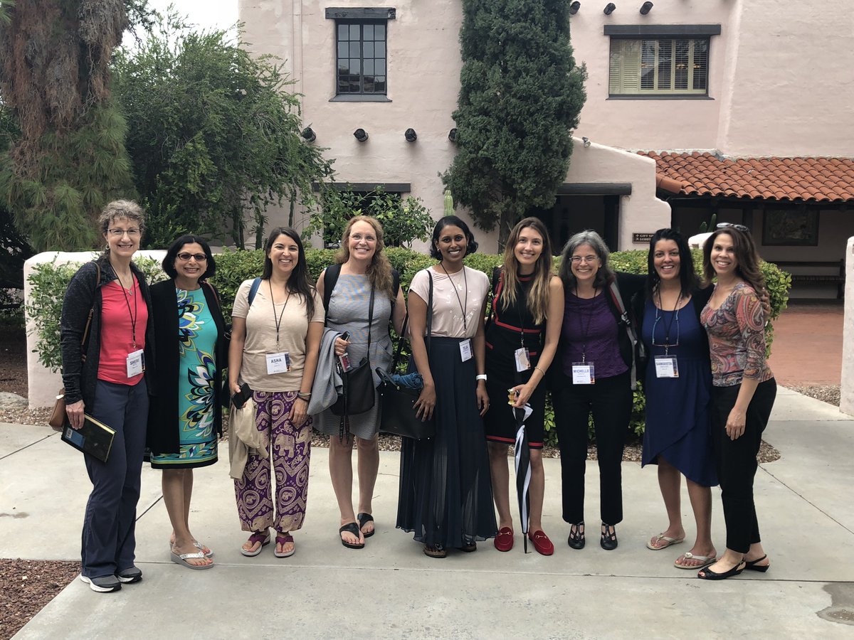 AzCIM's tweet photo. A few of the fabulous Fellows of our Fall 2018 class plus the Fellowship's interim director and the student affairs coordinator! #integrativemedicine #resweek https://t.co/lmw5LTWGww