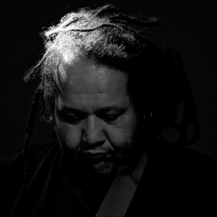 Club Integral Radio Show <a href="/ResonanceFM/">Resonance FM</a> tonight from 9.30 to 10.30 pm - we remember our recently-departed dear friend and Integral linchpin Simon King.