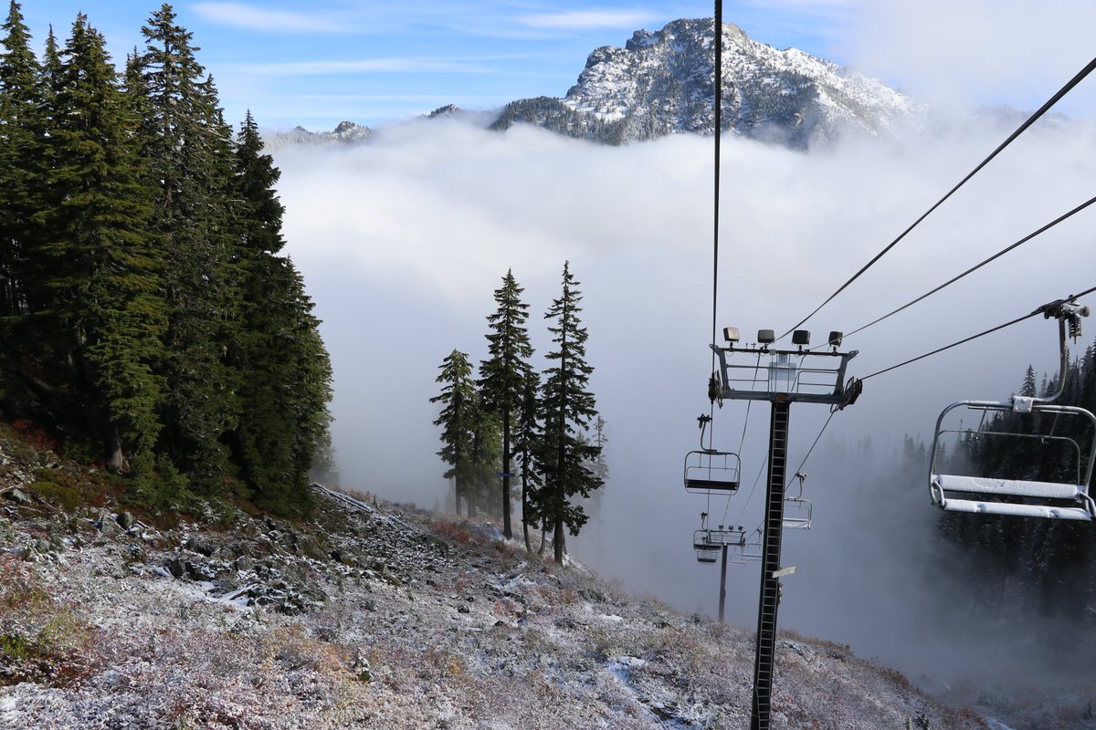 Summit at Snoqualmie on Twitter "The first snow of the year at 
