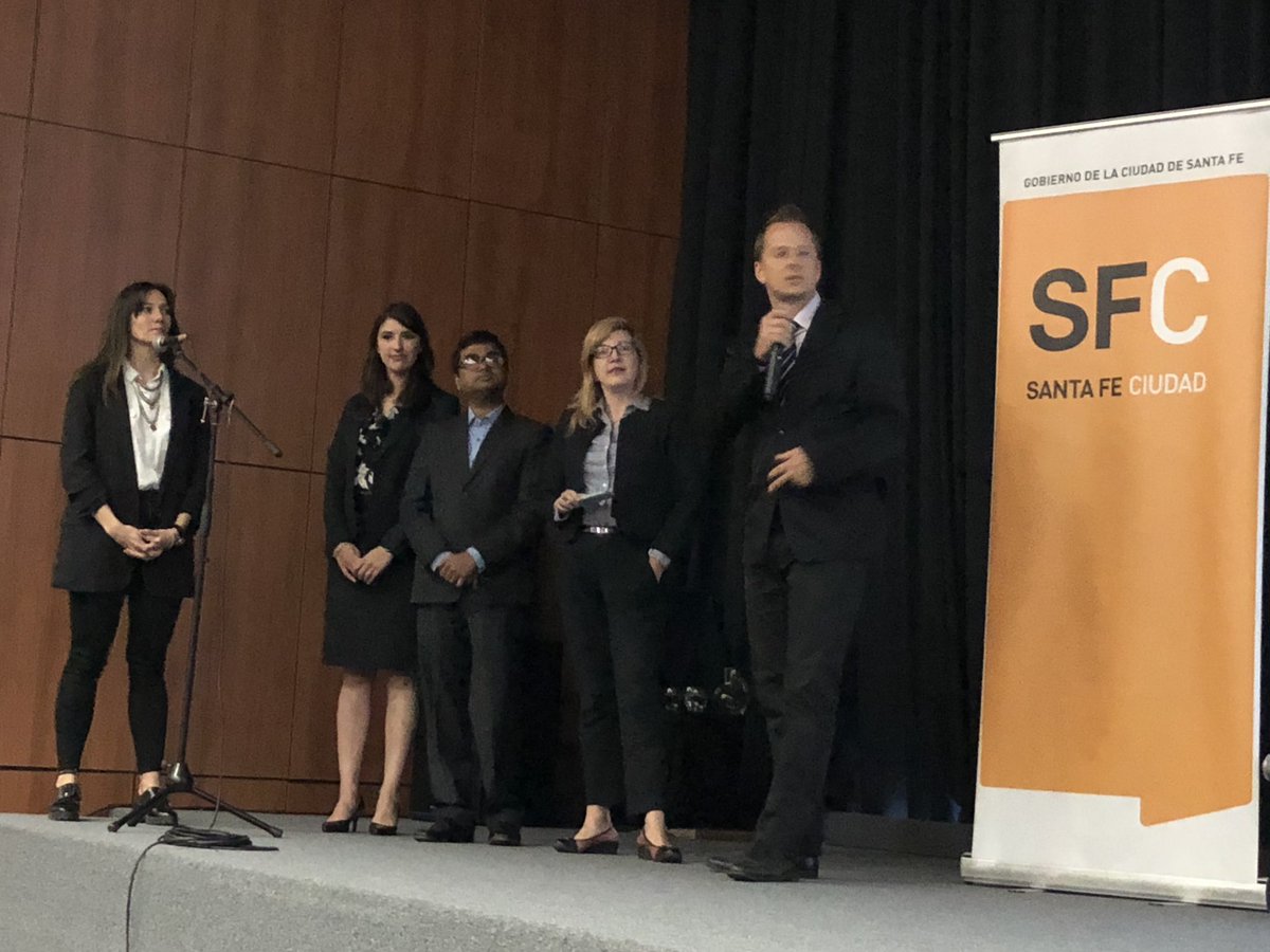 CarinaSpero's tweet photo. Felices compartimos las presentaciones finales del #CSCAR6 en @SantaFeCiudad @citizenIBM @IBMArgentina @DigitalOppTrust #GoodTechIBM #IBMCSC @EmpleosIBMLatam @PieraCurotto @ValeGGC @AValsagna @Basfe2 https://t.co/czxr3AHrxw