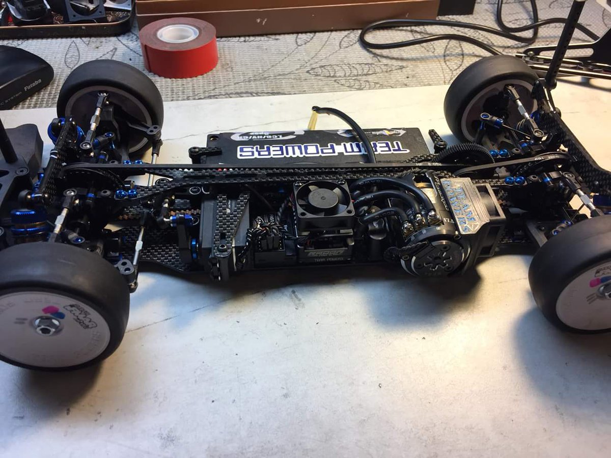 iDGuess_'s tweet photo. Get HYPED my new ride. Team Associated 7.2 built by Larry C, powered by Team Powers.

Motor: Team Powers 17.5t Actinium v3
ESC: Team Powers Radon Pro v3
Servo: Team Powers DCS
Battery: Team Powers 

I'd like to thank my sponsors:
#TeamPowers
#NorcalHobbies
#SFThreads https://t.co/CLLmuiuo6q