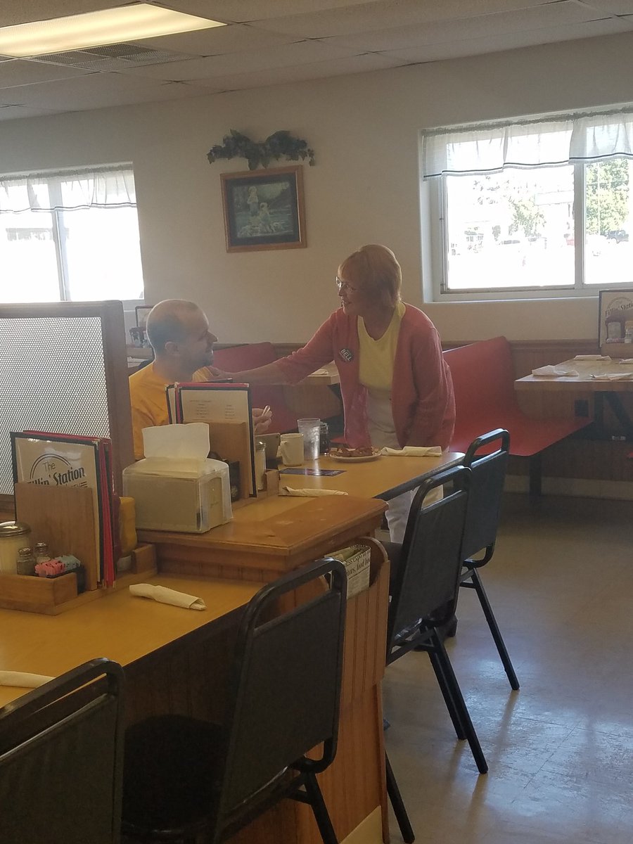 BellFor110's tweet image. Our first meet-and-greet was a success! Enjoyed my time in Toledo this morning talking to the people of the 110th about what matters to them! 

P.S. The Fillin' Station has the best pancakes in the world!