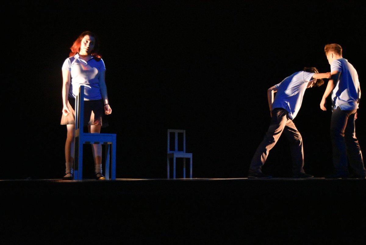 ITCATamaulipas's tweet photo. Ayer se inauguró la #MRT2018 con la puesta en escena #CurvaPeligrosa en el Teatro de la Reforma.
¡Así inicia el ciclo del mejor teatro del noreste! https://t.co/MHvgJpNxoc