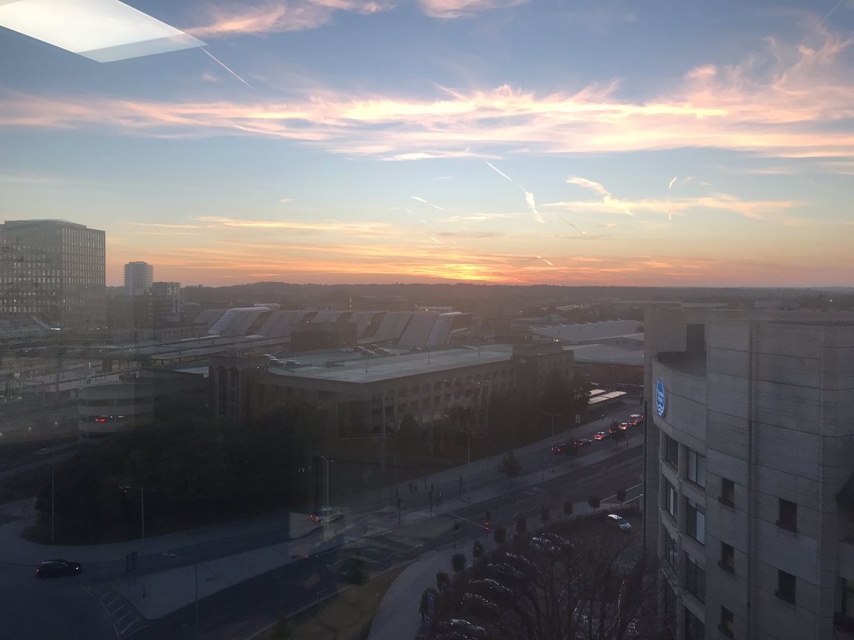 Hello sunset! #reading #rdguk