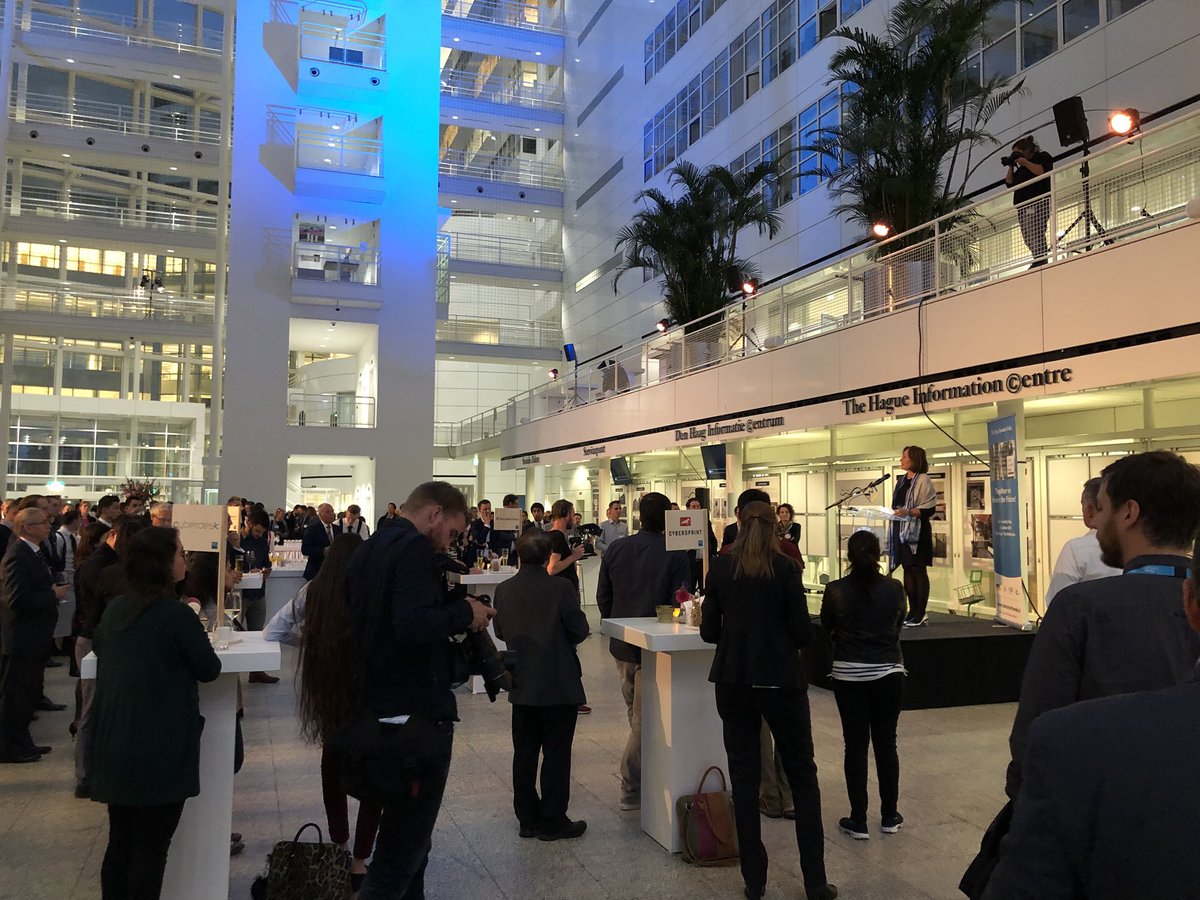 Deputy mayor @Sbruines welcomes over 600 delegations of #Oneconference #CIPRE Cyber Security Week congress &amp; expo in the City Hall: “Cyber Security is a pre condition for peace and justice. Where better to gather and work together on this topic than during #CSW18 <a href="/CityOfTheHague/">City of The Hague</a>”