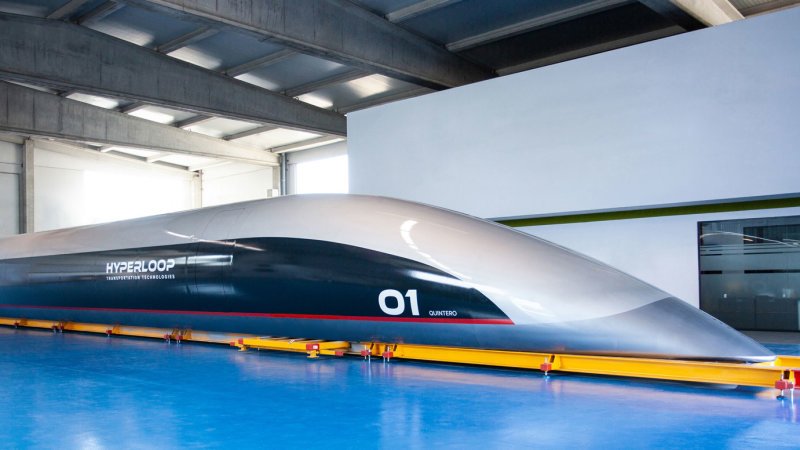 inteknonet's tweet photo. Hyperloop Transportation Technologies ilk yolcu kapsülü olan Quintero One‘ı tanıttı. https://t.co/lCjqSbePNe #Hyperloop #QuinteroOne https://t.co/3NluKZz8xv