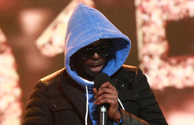 Complex's tweet photo. Bobby Shmurda's mother says he'll be released by November 2020: https://t.co/2zITuMjaED https://t.co/2IOphvfPaD