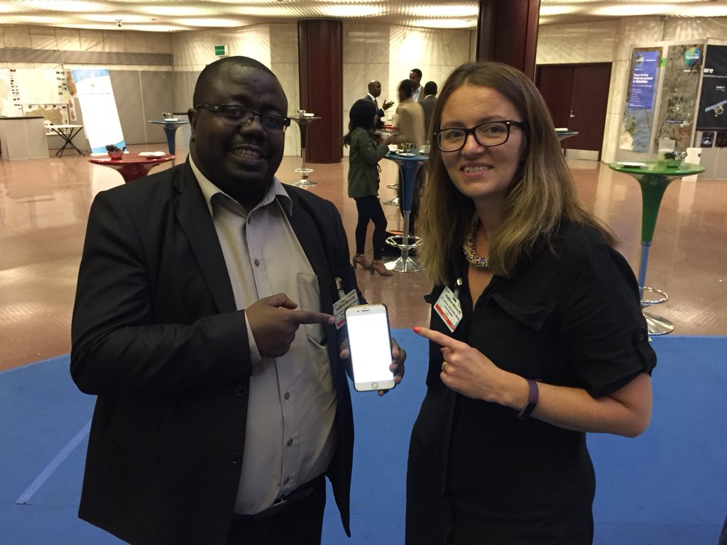 emposkett's tweet photo. At #statcom2018 @alexshimuafeni of @namstatsagency shows me the Namibian stats agency app - very cool! @ONSdigital take note! https://t.co/FZxuICqJ0h