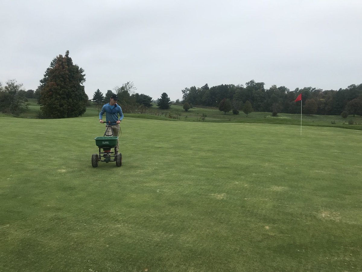 OSU_ATI_Turf's tweet photo. Students fertilized greens at Hawks Nest this morning using a wheel-to-wheel application. Previously students struggled to see the @AndersonsTurf Contec DG products, but the gen 3 material is much easier to see! π #TurfLife https://t.co/4uWzowdoYS