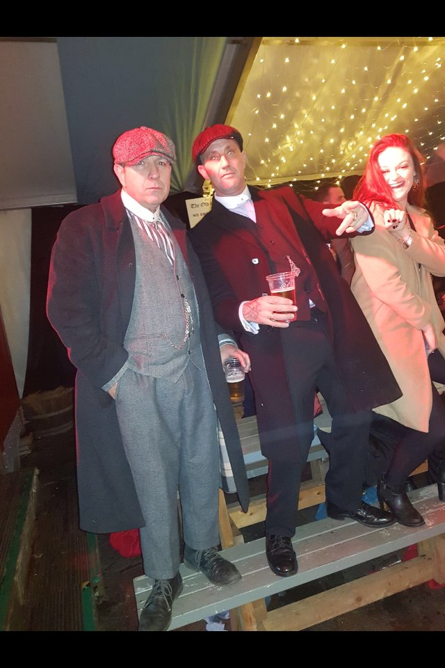 Royshort15's tweet photo. Me &amp; Ikey avin a few drinks n gettin drunk. John &amp; Paul (top geezas) Must say, 'John has quite a camp stance' Ha ha. https://t.co/HzzmCEViwH
