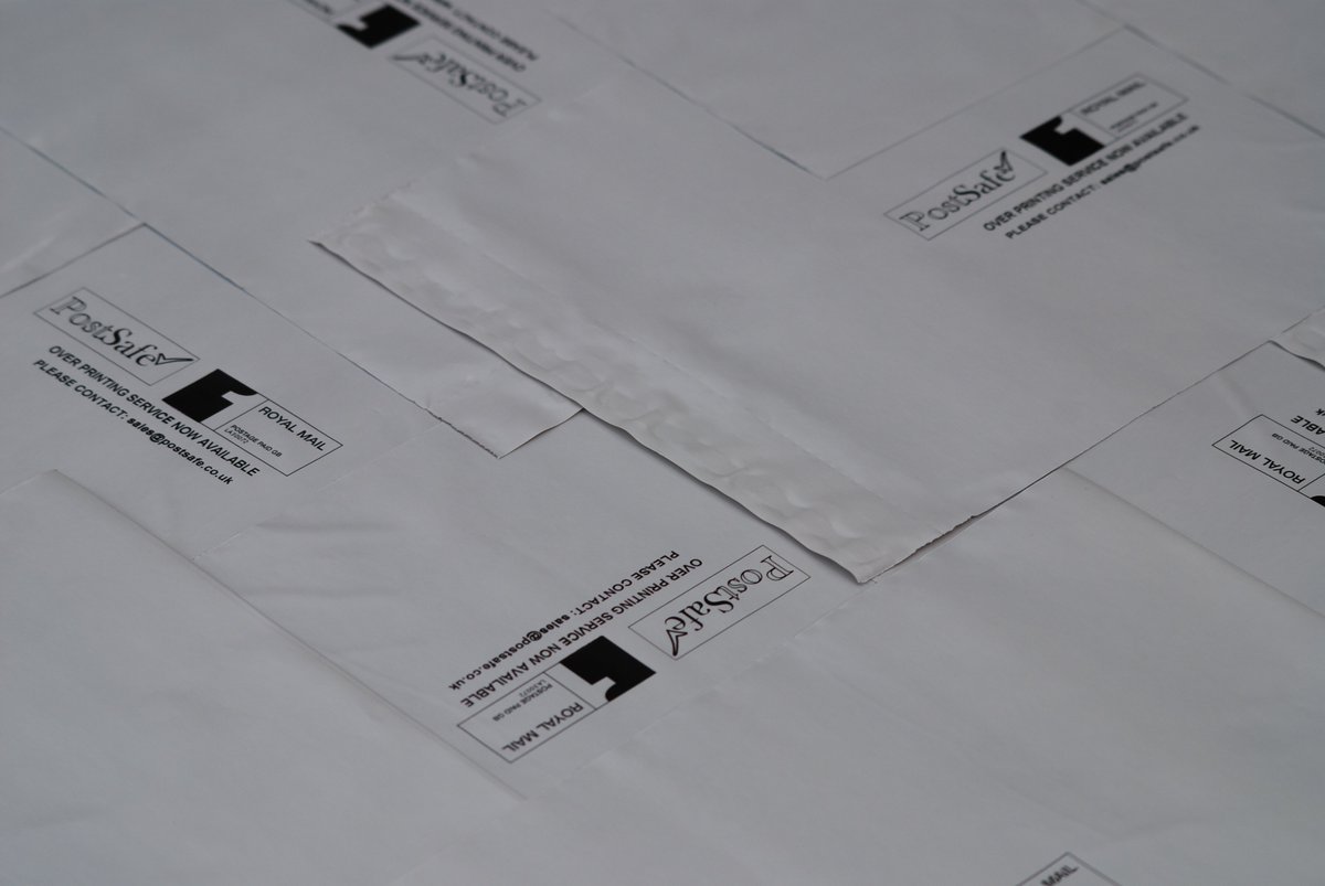 Looking to spice up your mail bags we can provide Bespoke and OverPrint solutions..no actual spice though :(

#Mailbag #Print #Brand