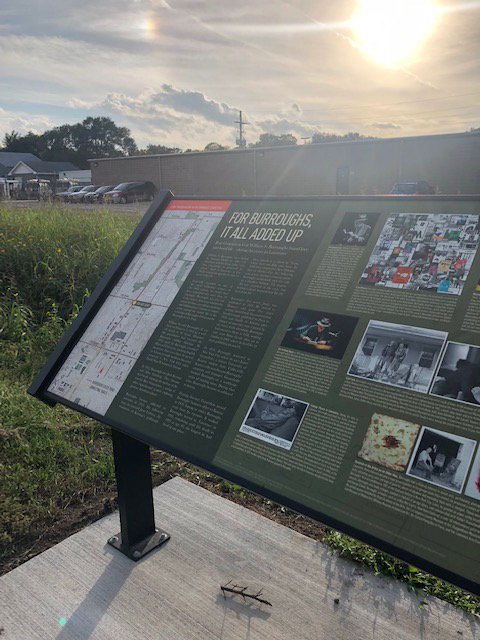 lmhorg's tweet photo. We saw some amazing sights and were even serenaded at Walk the Loop last night! Join us tomorrow at 5 pm for our second walk and share your photos using #WalktheLoop! For more details, visit https://t.co/1mRgI61FkA. https://t.co/4H1VWICupS