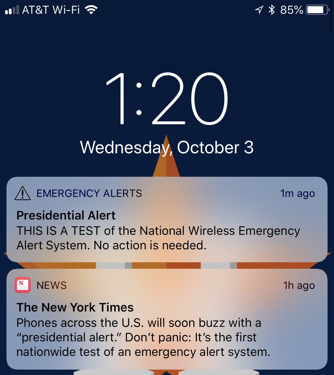 jdavidmccomb's tweet image. Feeling very Presidential #MakeTxtGreatAgain