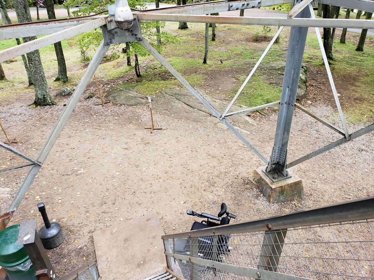 Coping_with_MS's tweet photo. Almost back down...those wheels never looked so good! #ConquerMS #TowerClimb https://t.co/n1pin6lHpx