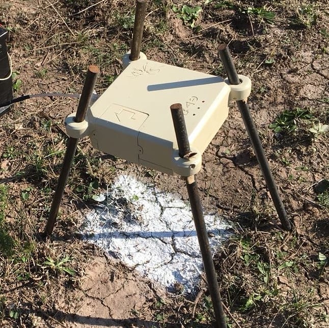 LabProtoFIUNER's tweet photo. En forma conjunta entre el Laboratorio de Prototipado de la FIUNER e integrantes de la cátedra de Ecología de la FCA, se desarrolla el proyecto denominado: "ANT-RECORDER". 
Más info: https://t.co/aqfzQif3KD

#hormigas #ants #raspberry #raspberrypi #impresion3d #3dprint https://t.co/id23muZHPn