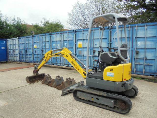 DiggerBidder's tweet photo. New item posted for sale - 2015 #Wacker #Neuson EZ17 (1.7 tonne) mini #excavator with expanding tracks &amp; 4 buckets. Link: https://t.co/Y6tv1EFVoI. #PlantMachinery https://t.co/Pcg1nH7i9g