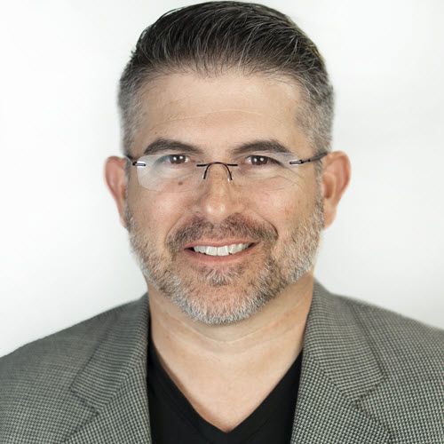 growpath's tweet photo. #MTMP2018 You have one hour until GrowPath CPO Eric Sanchez speaks on "Keeping Track of Clients and Leads".  Don't miss his presentation today at 1pm. cc: @Iam515 https://t.co/pb9zmQdTwY