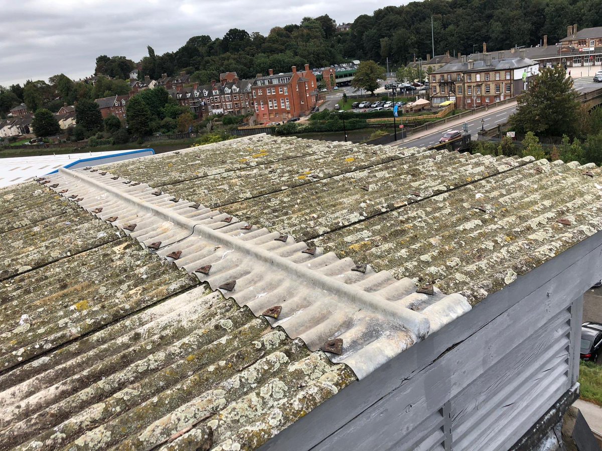 ECFlatRoofing's tweet photo. #beforeandafter #Hydrostop #liquidplastics installed from cherry picker @SIGRoofing #roof #rooftop #roofing #construction #architecture #city #photography #sky #flatroof #building #roofer #view #roofs #house #gutter #gutters #design #contractor #flat #roofrepair #easterncounties https://t.co/yYscoNfqUB