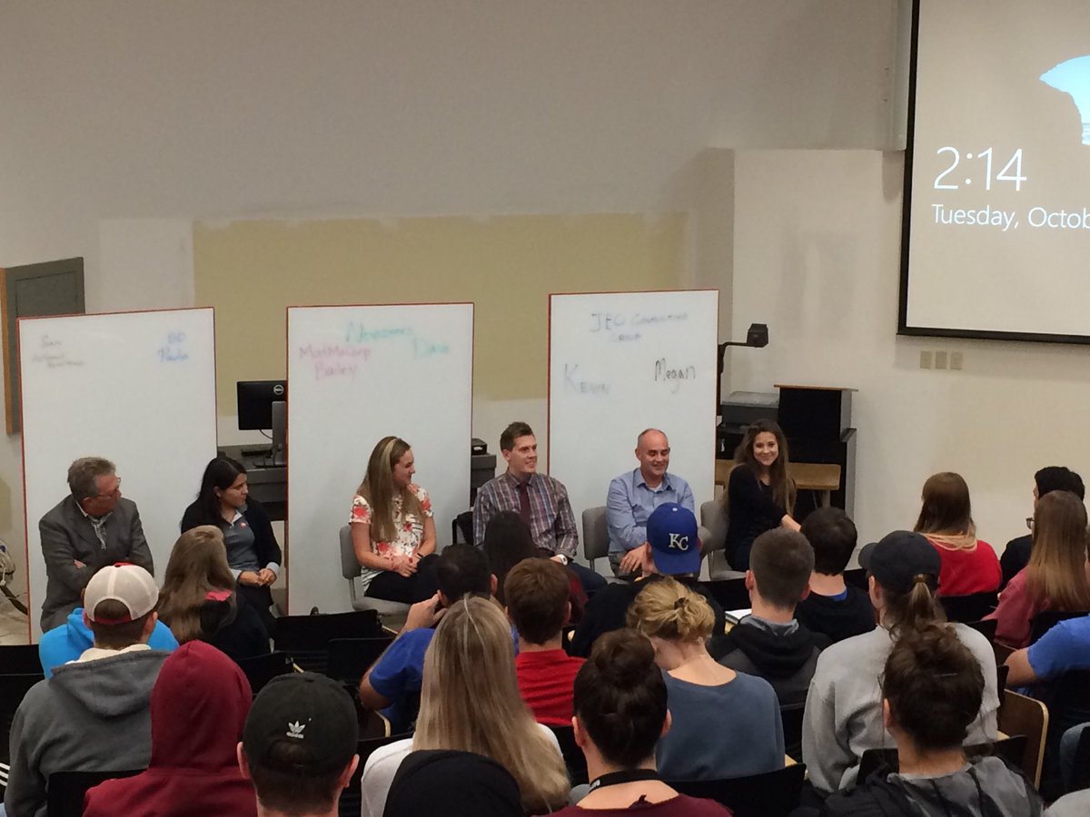 Great panel of volunteers to talk to our newest students about career possibilities!! ⁦@BSE4life⁩ ⁦<a href="/UNL_IANR/">Institute of Agriculture and Natural Resources</a>⁩ ⁦<a href="/UNL_BSE/">Nebraska Biological Systems Engineering</a>⁩